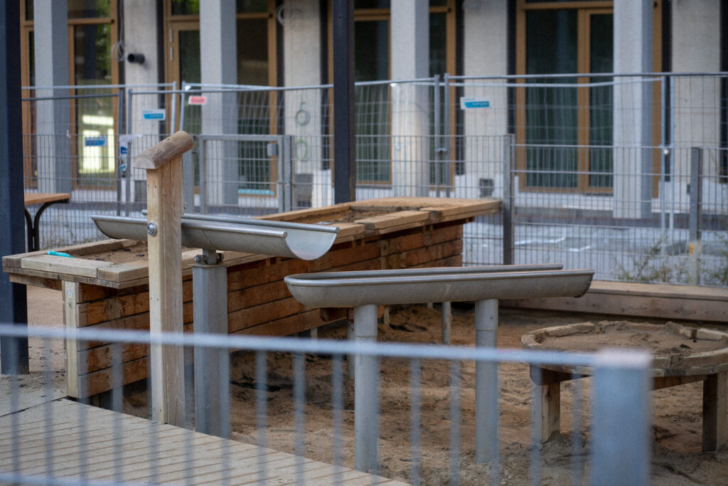 Mud channels and seating
